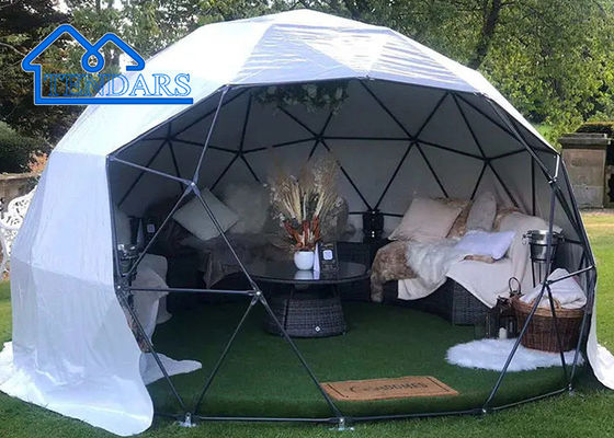 kupować Niestandardowy komercyjny namiot na zewnątrz dla rodzin Glamping Dome Geo Dome namioty z okrągłymi drzwiami produkcja online