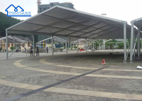 Niestandardowy namiot zewnętrzny z baldachimem wodoodporna struktura PVC z ramą ze stopu aluminium do imprez