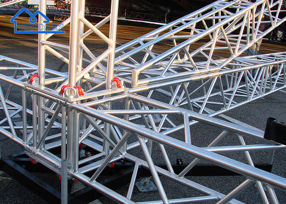 Srebro Koncert Scene Lighting Truss z kwadratowym trójkątem kształt okręgu Aluminium Alloy Truss Frame Design