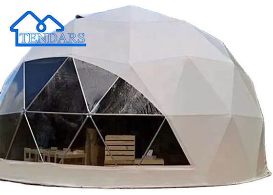 Wodaodporny namiot komercyjny Glamping Dome na zewnątrz