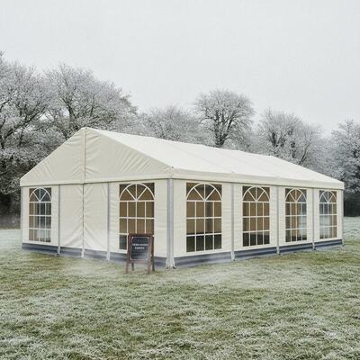 Całoroczny izolowany namiot na imprezy namiot aluminiowy ramka bariera termiczna zimowa UK wydarzenia całoroczne miejsce